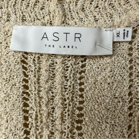 ASTR the Label Sweater Women’s Pointelle Mock Wrap Ribbed Hem Knit Cream Size XL - Picture 7 of 14